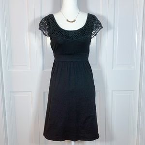 Francesca’s Collection Small Black Lace Crochet Neckline & Cap Sleeves Dress